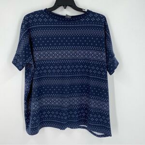 Agnes & Dora Women’s Blue Geometric Print Fitted Short Sleeve Round Neck Top L